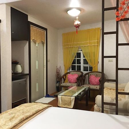 Chulu Wenxin Xiao Zhan Homestay Exteriör bild